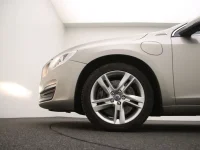 Volvo V60 2.4 208kW thumbnail