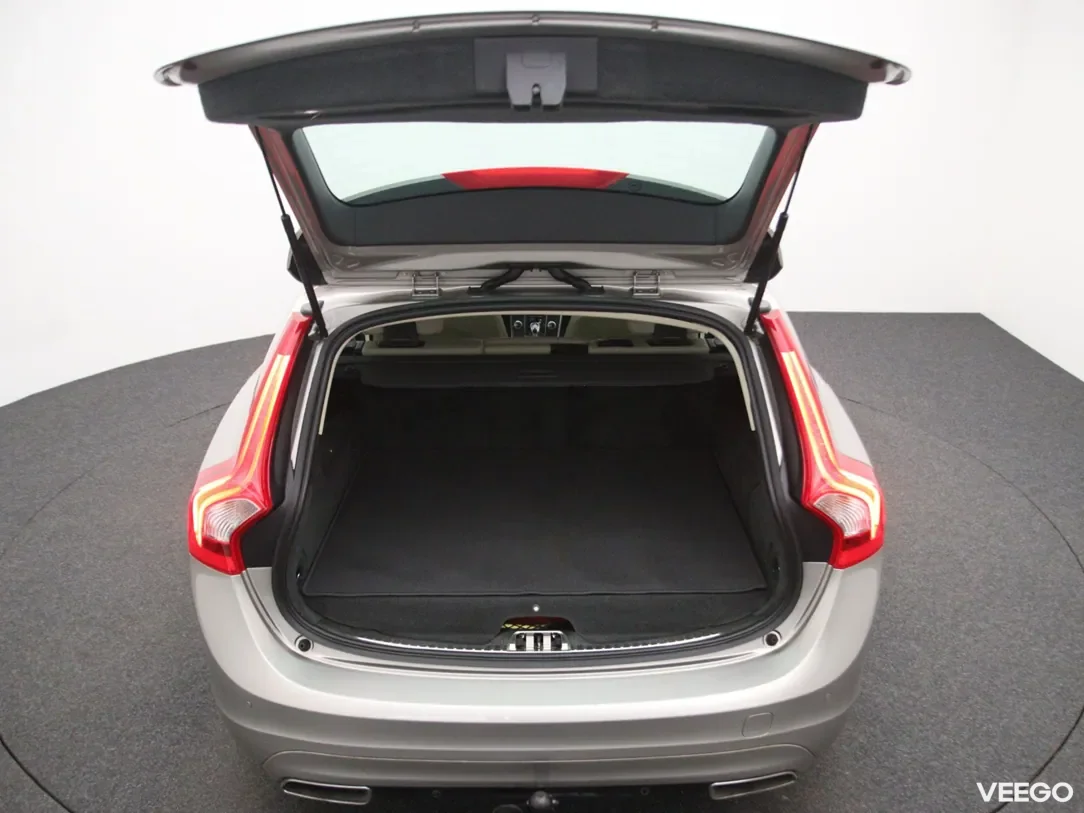 Volvo V60 2.4 208kW