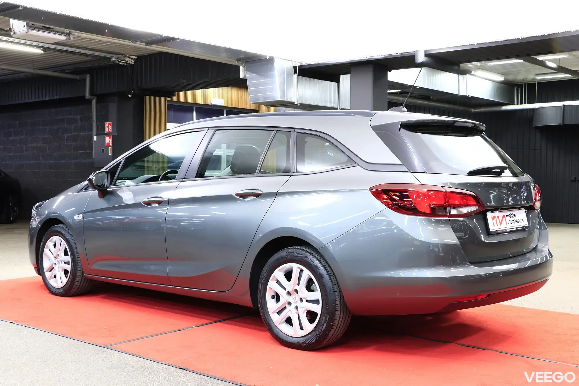 Opel Astra 1.5 90kW