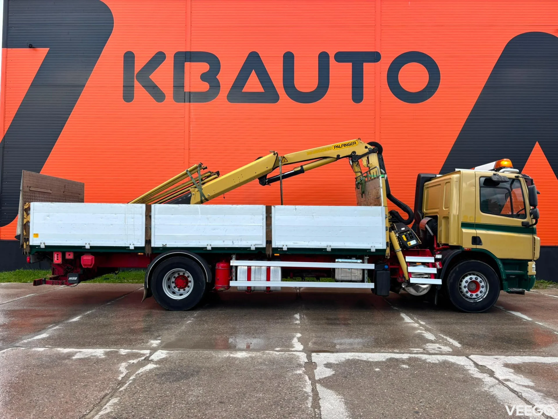 DAF CF CRANE DAMAGE ! / PK18002 / PLATFORM L=6928 mm 310kW