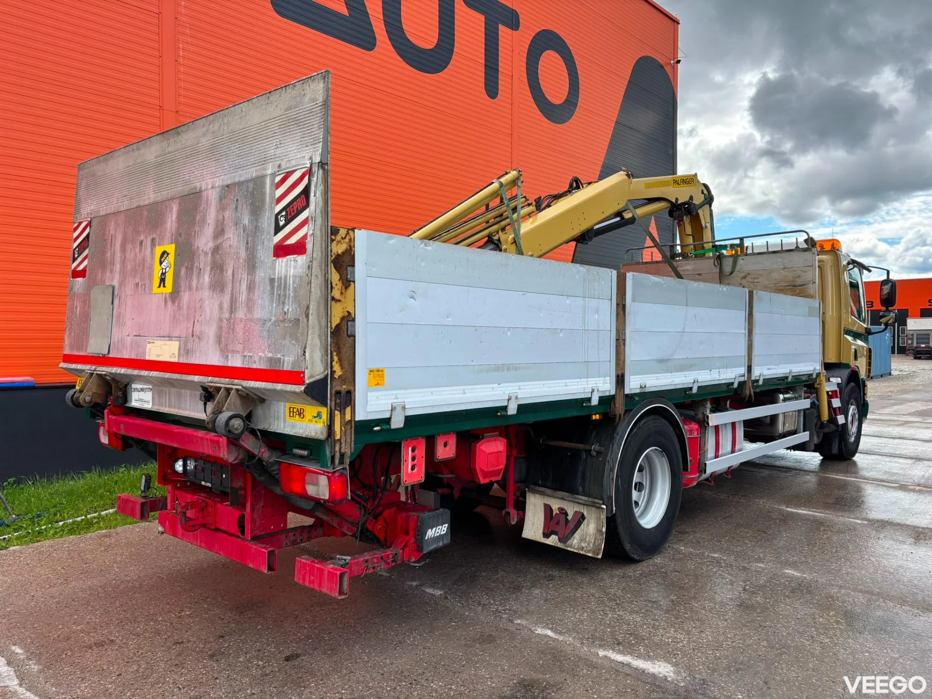 DAF CF CRANE DAMAGE ! / PK18002 / PLATFORM L=6928 mm 310kW