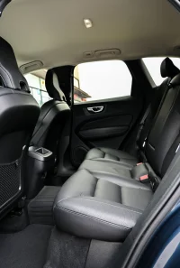 Volvo XC60 AWD BRIGHT PLUS INTELLI SAFE PRO 2 145kW thumbnail