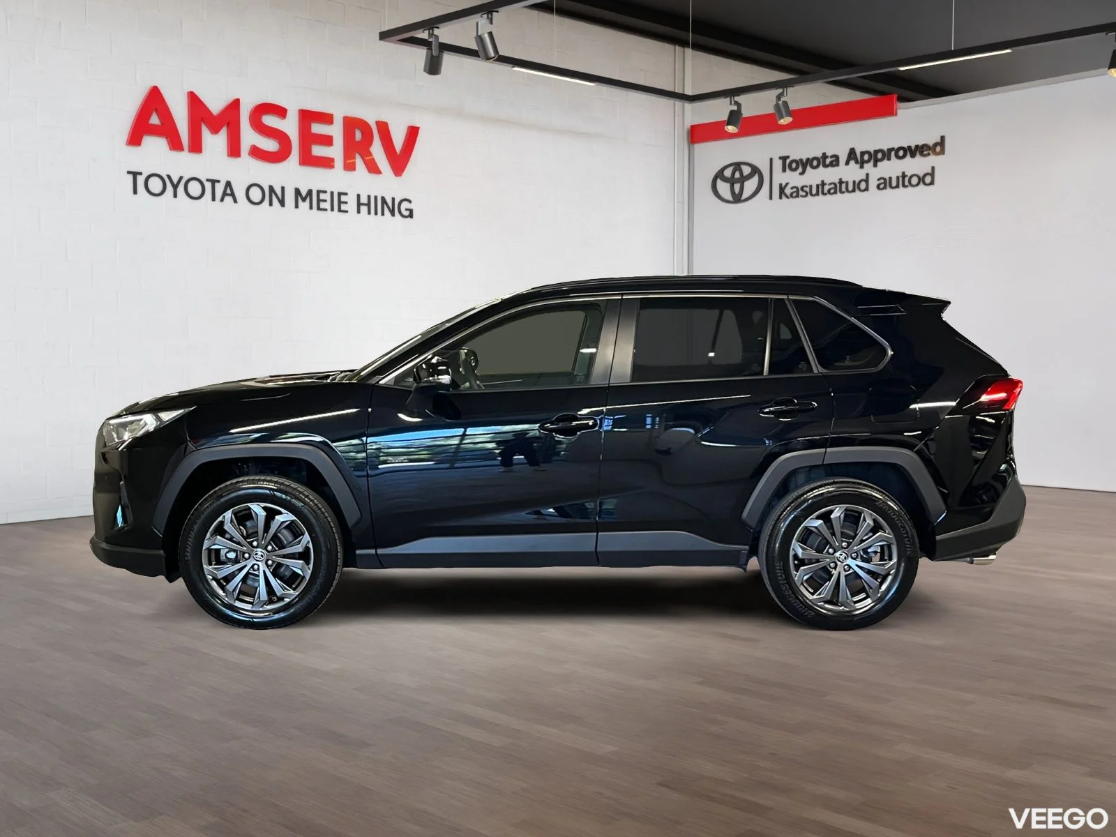 Toyota RAV4 Luxury Limited 2.5 131kW