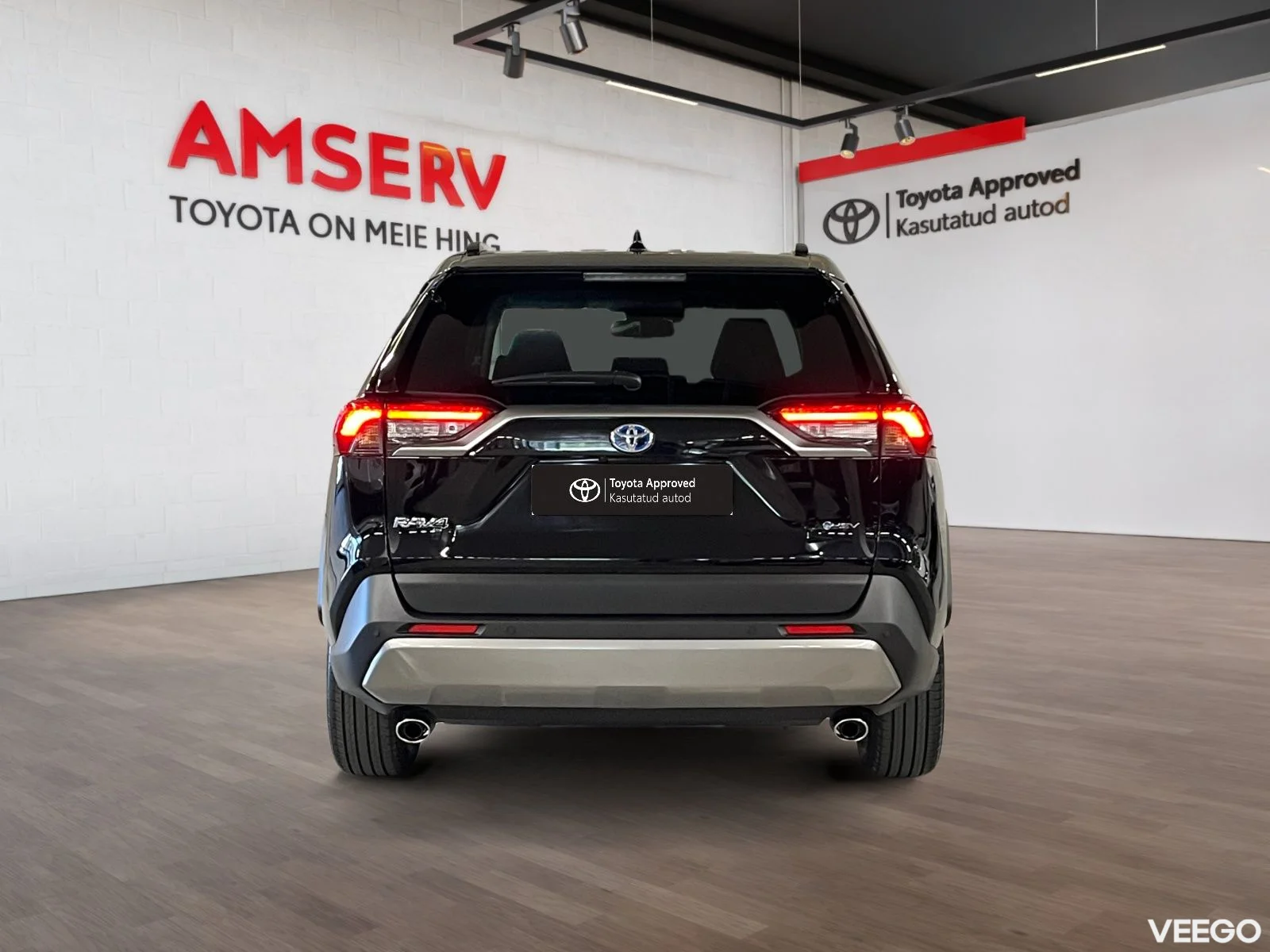 Toyota RAV4 Luxury Limited 2.5 131kW