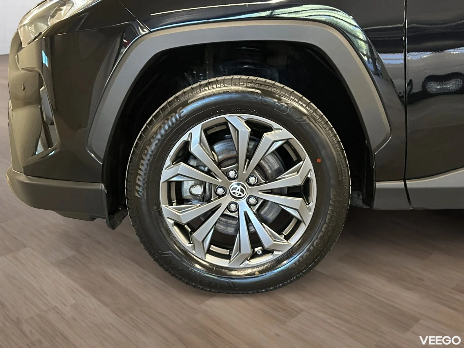Toyota RAV4 Luxury Limited 2.5 131kW