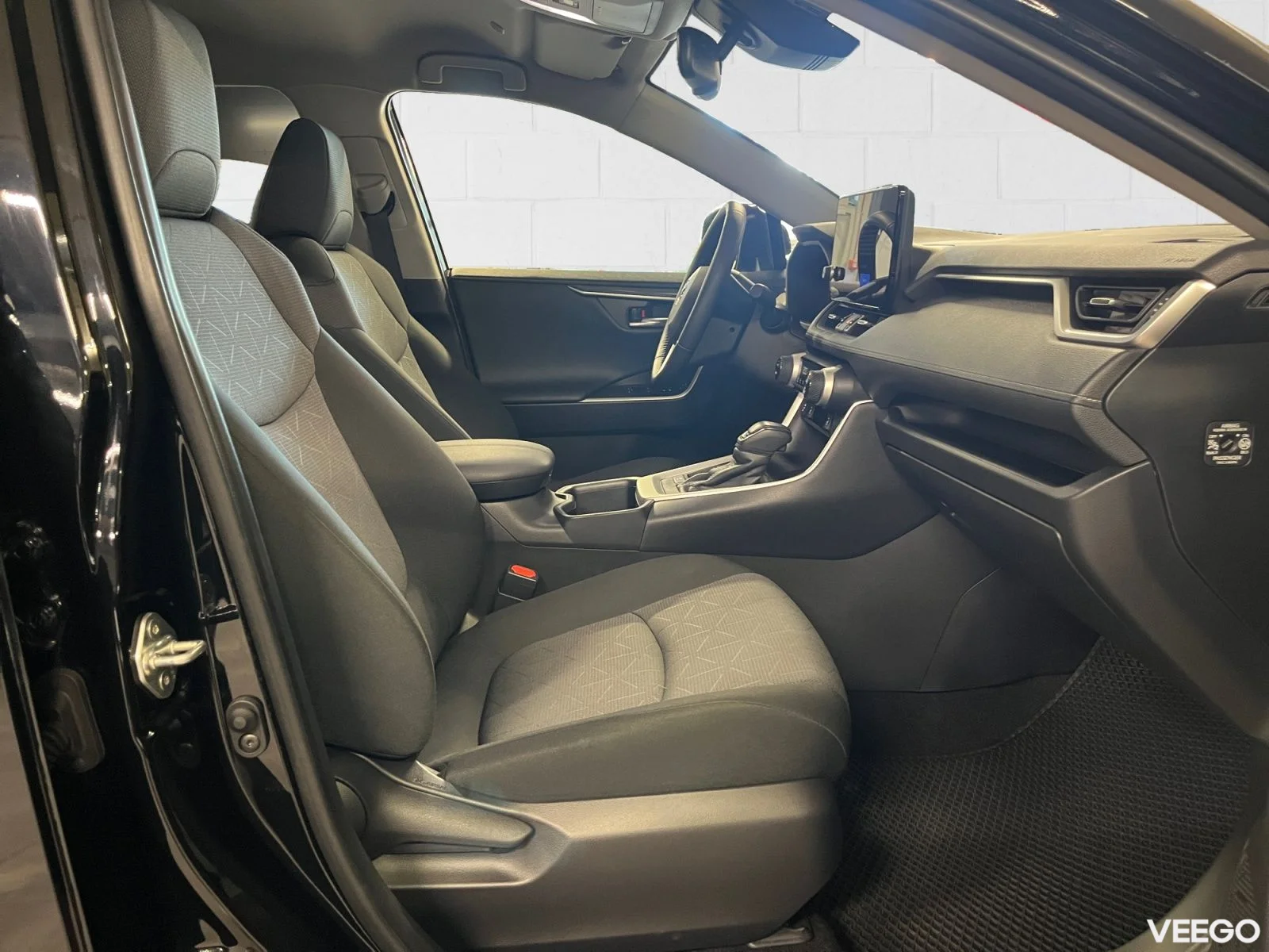 Toyota RAV4 Luxury Limited 2.5 131kW