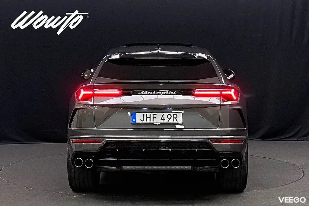 Lamborghini Urus 4.0 V8 / Pano / 360 / Svensksåld 478kW