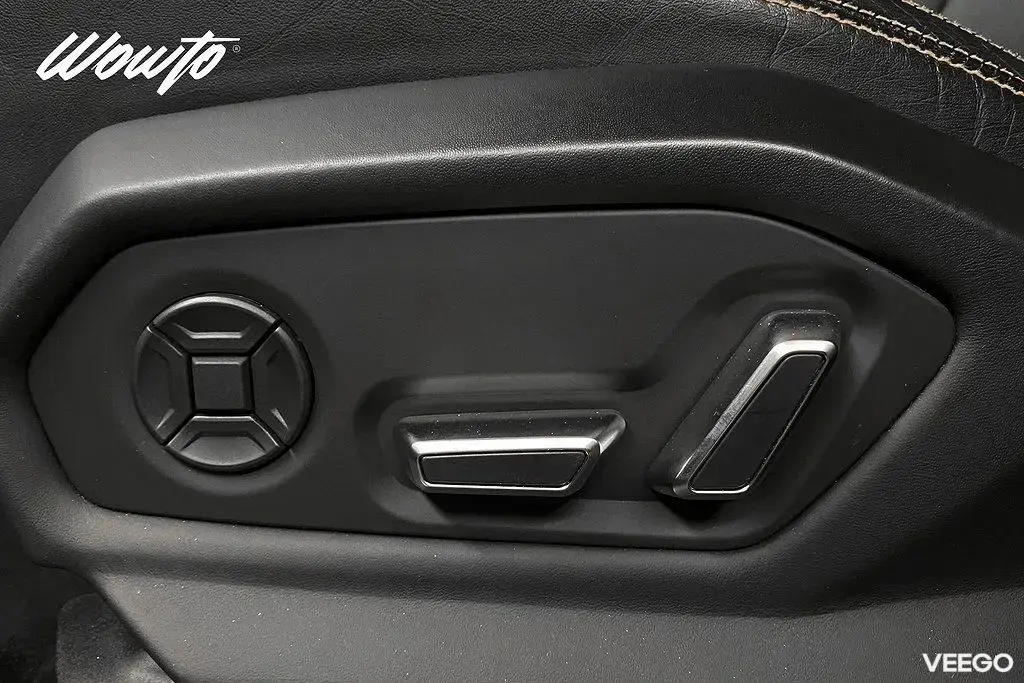 Lamborghini Urus 4.0 V8 / Pano / 360 / Svensksåld 478kW