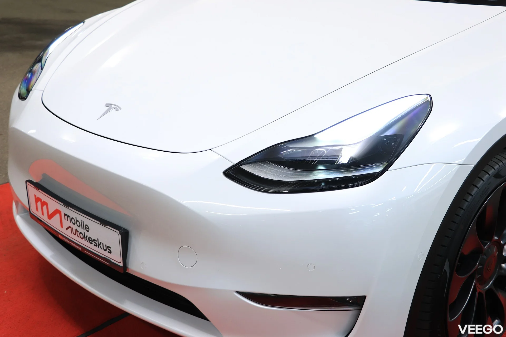 Tesla Model Y 0.0 393kW