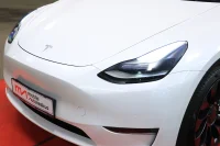 Tesla Model Y 0.0 393kW thumbnail