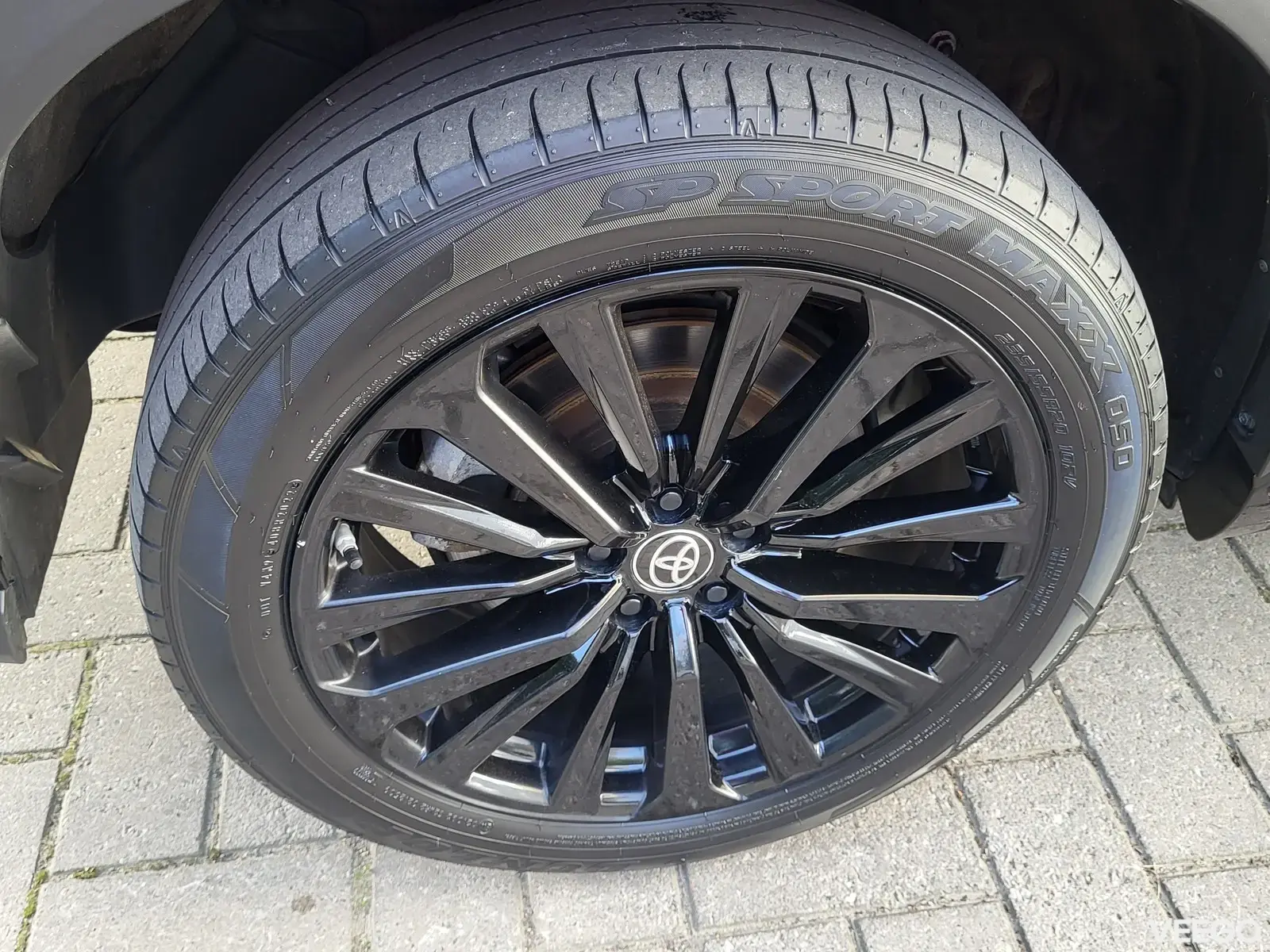 Toyota Highlander 2.5 140kW