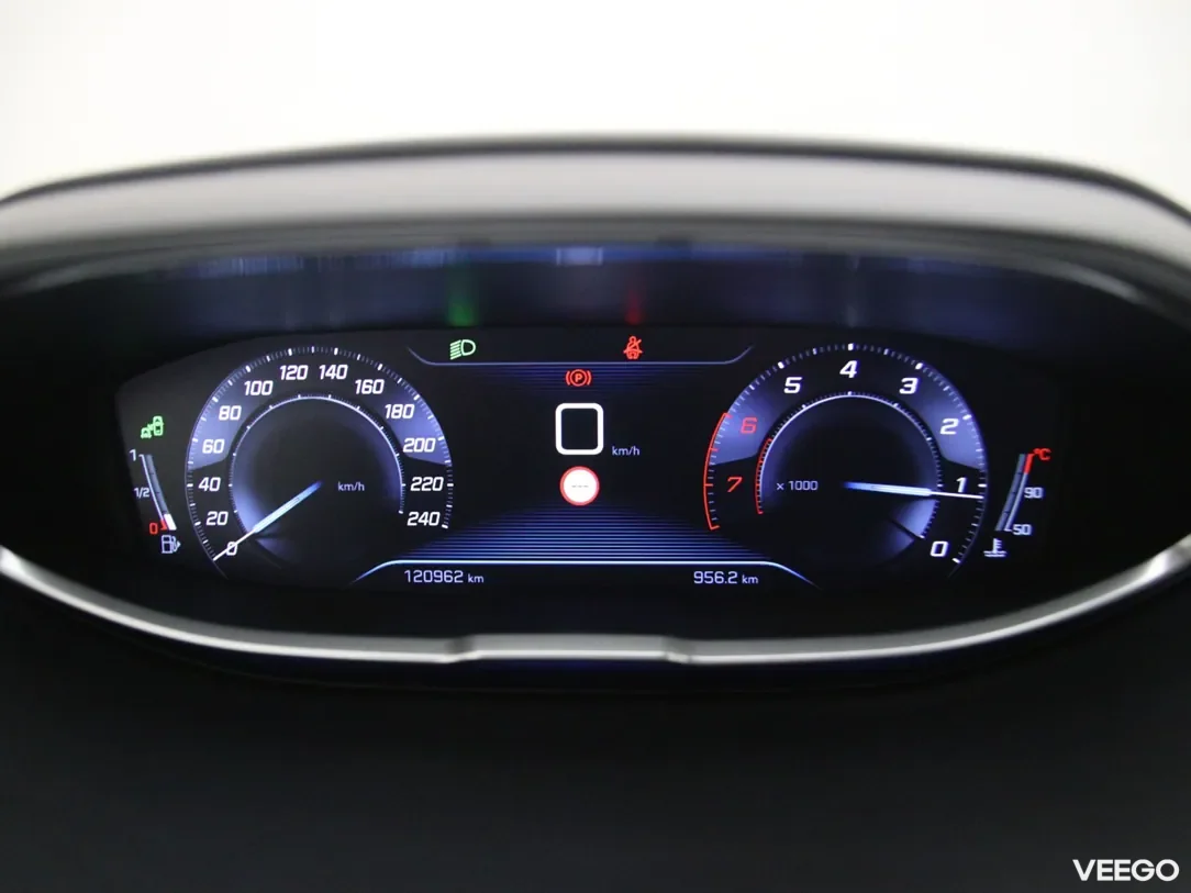 Peugeot 3008 1.2 96kW