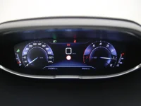 Peugeot 3008 1.2 96kW thumbnail