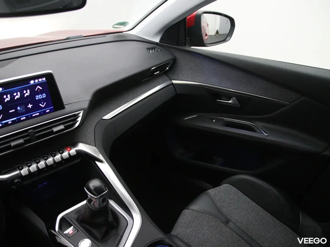 Peugeot 3008 1.2 96kW