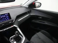 Peugeot 3008 1.2 96kW thumbnail