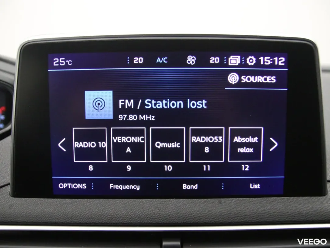 Peugeot 3008 1.2 96kW