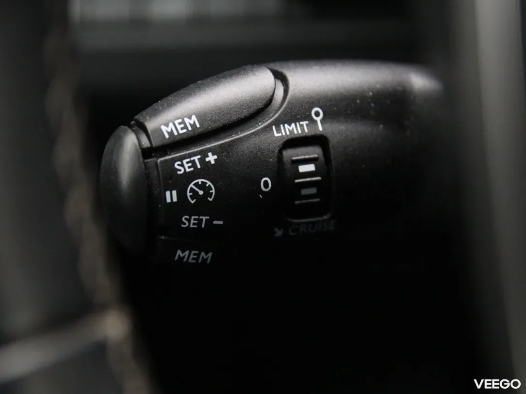 Peugeot 3008 1.2 96kW