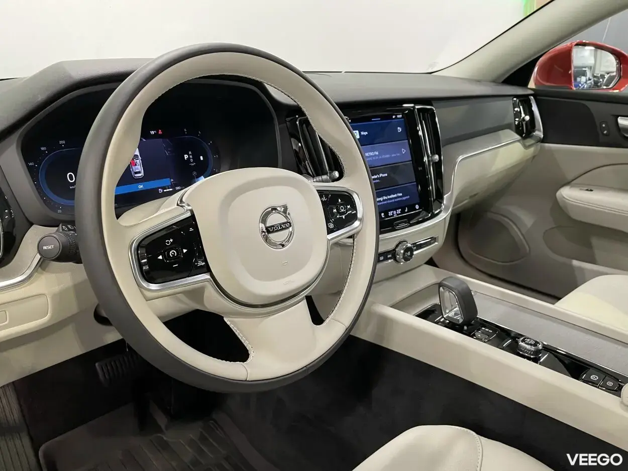 Volvo V60 B4 Core FWD 2 145kW