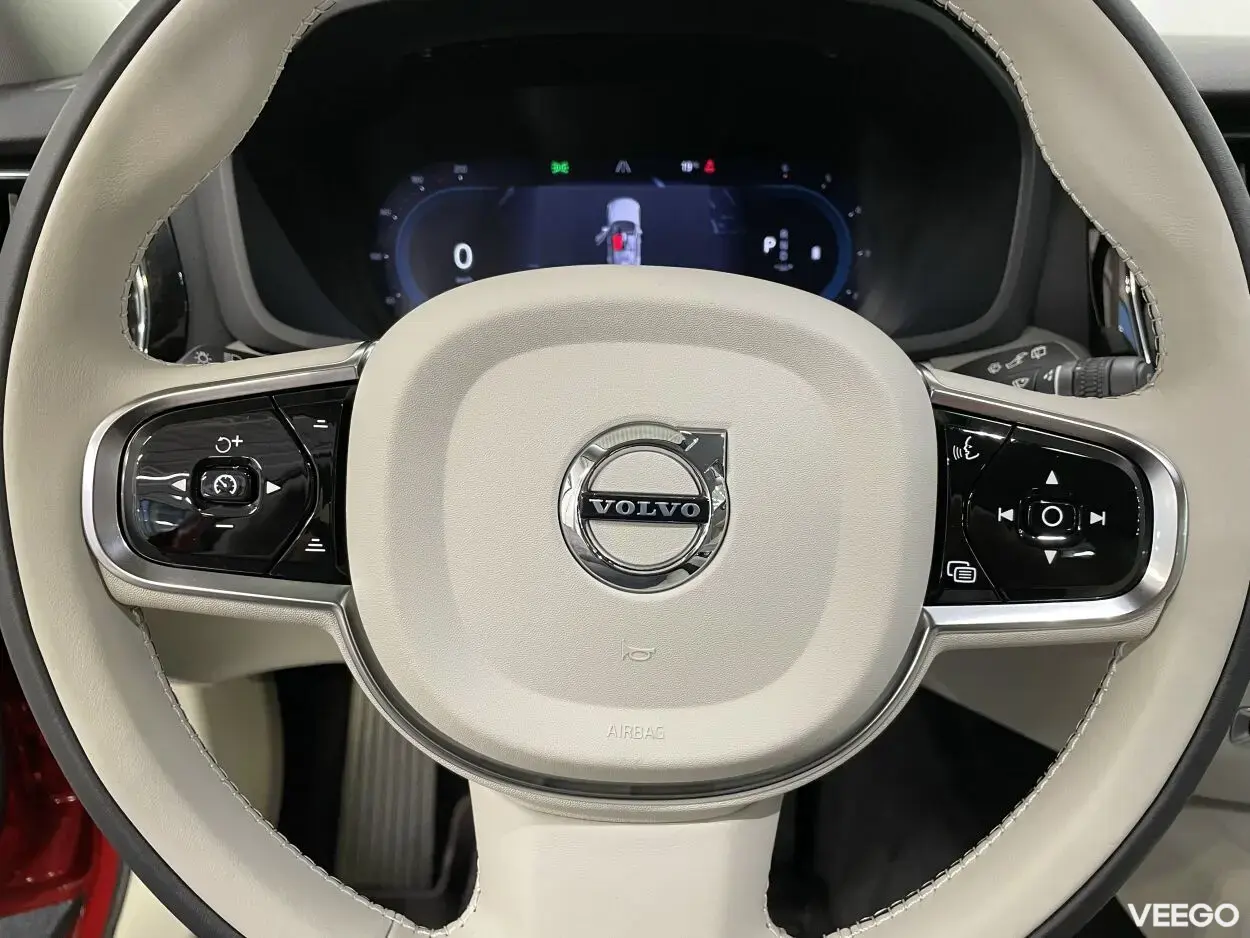 Volvo V60 B4 Core FWD 2 145kW