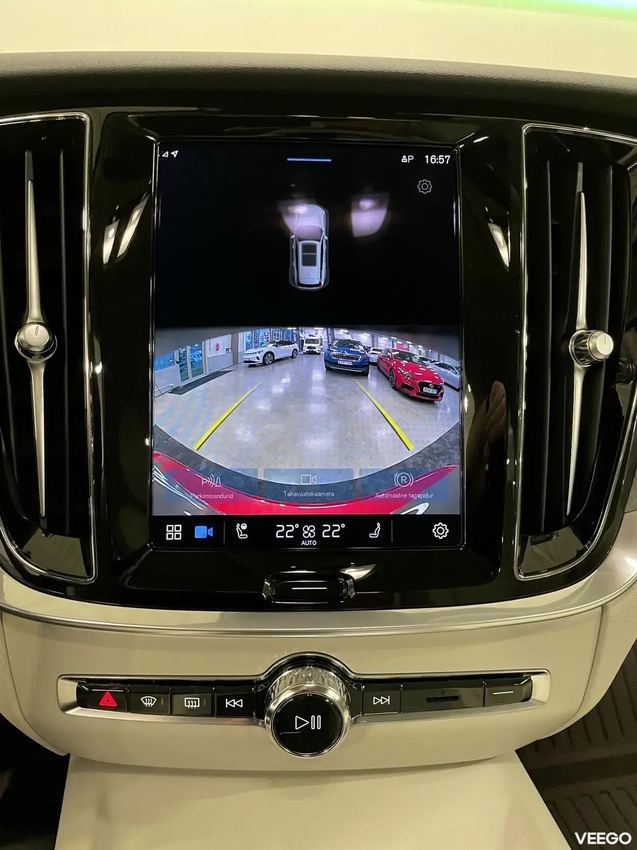 Volvo V60 B4 Core FWD 2 145kW