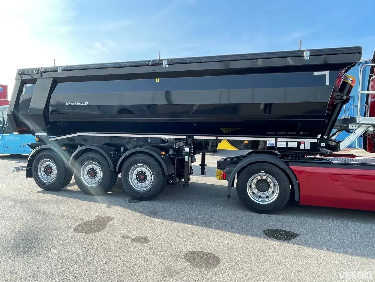 Schwarzmüller 500