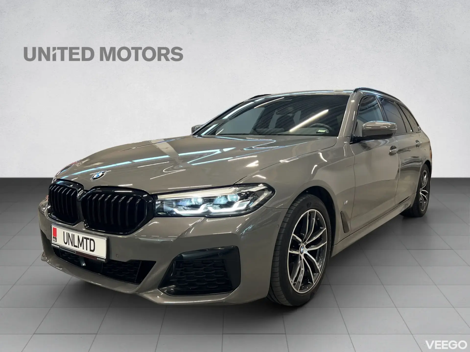 BMW 520 M-Sportpakett 2 140kW