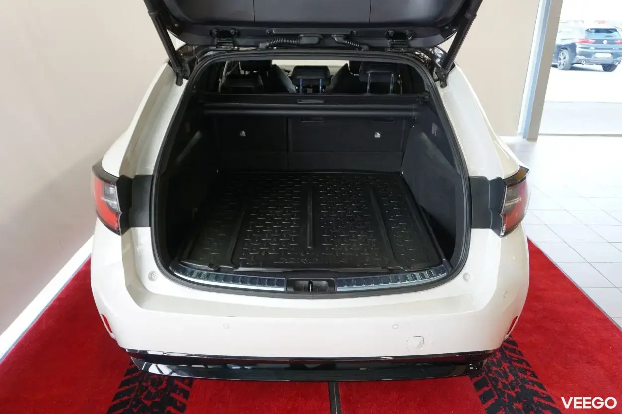 Toyota Corolla GR SPORT Plus 1.8 72kW