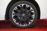 Toyota Corolla GR SPORT Plus 1.8 72kW thumbnail