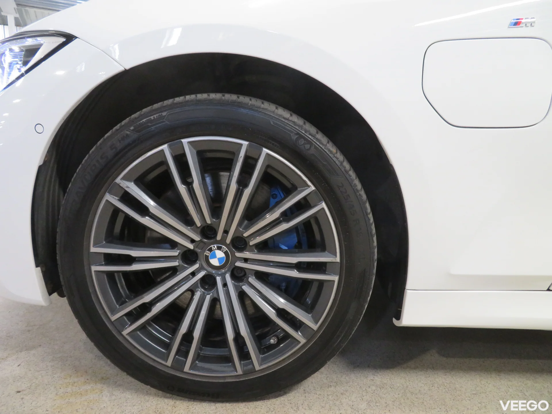 BMW 330 2.0 135kW