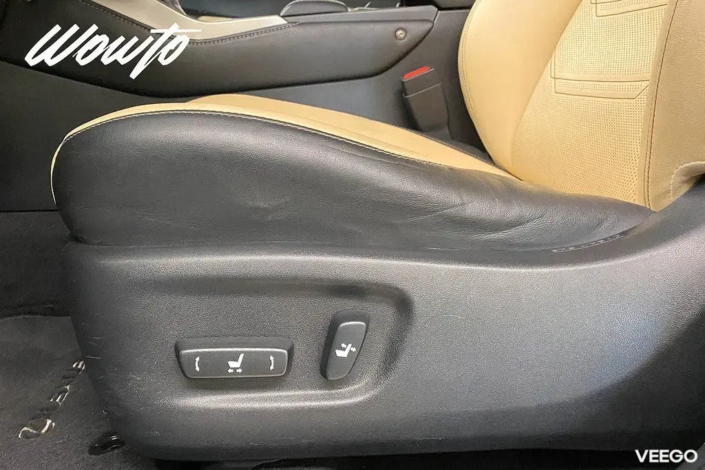 Lexus NX 200t 300h AWD 197HK/Executive/Drag/Värmare/Navi/4.95% 145kW