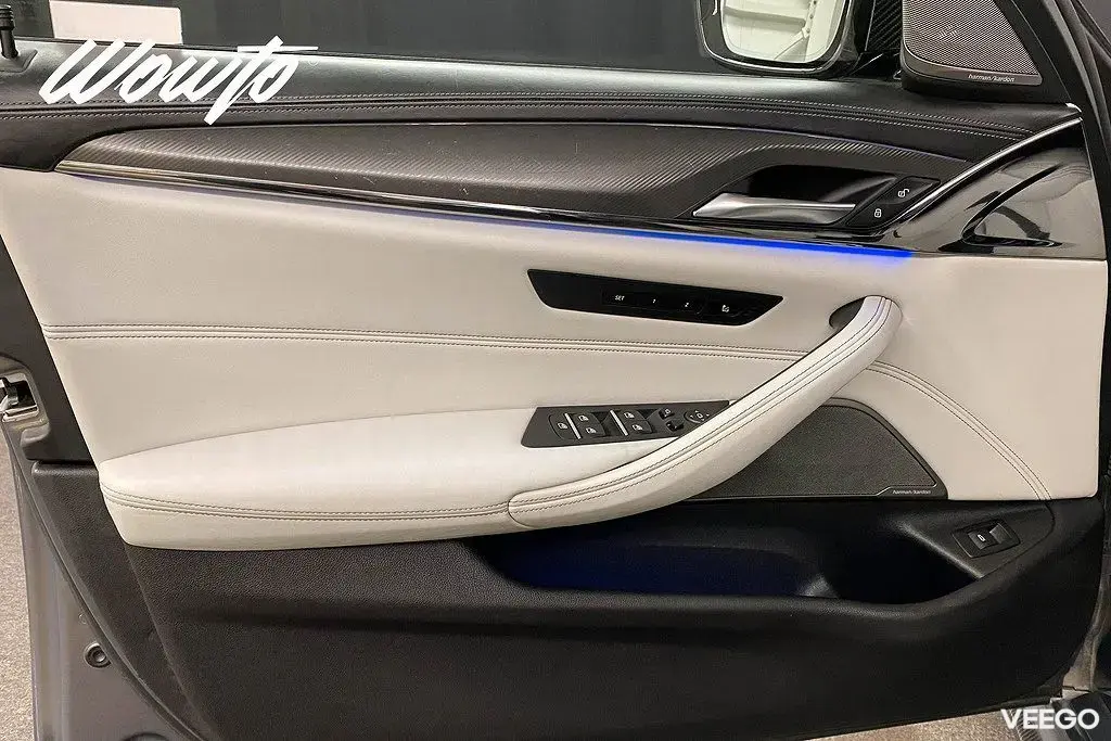 BMW M5 800HK/Keramiska/Night Vision/SoftClose/Se Spec /4.95% 588kW