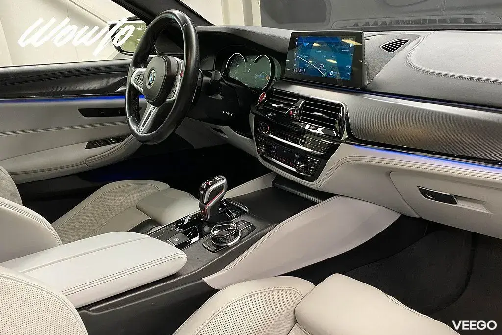 BMW M5 800HK/Keramiska/Night Vision/SoftClose/Se Spec /4.95% 588kW