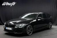 BMW 540 i xDrive Touring M-Sport /Innovation /Se Spec 245kW thumbnail
