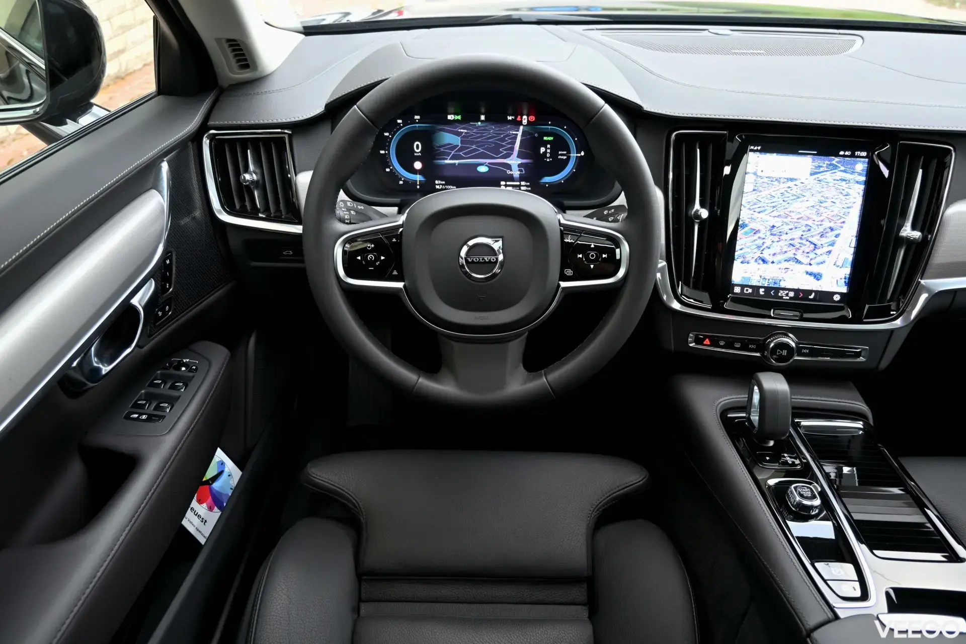 Volvo S90 T8 Twin Engine AWD ULTIMATE DARK XENIUM INTELLI FU 2 335kW