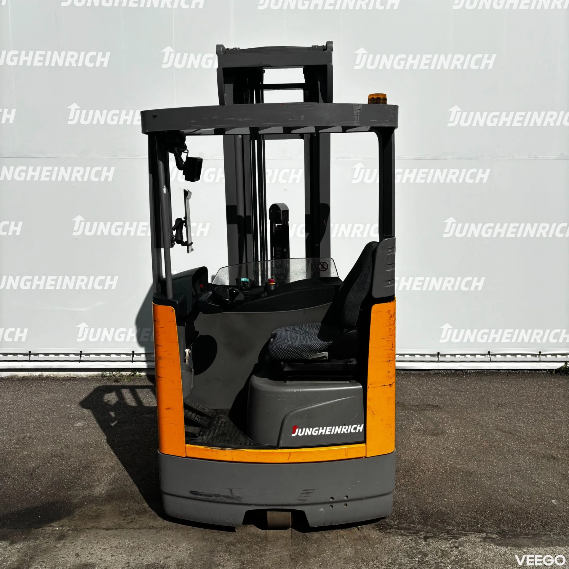 Jungheinrich ETV 325 6200 DZ kW