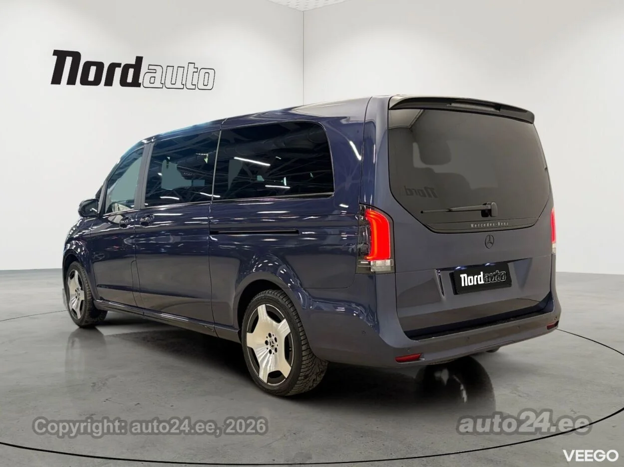 Mercedes-Benz V300 Exclusive Extra Long 4matic 2 174kW