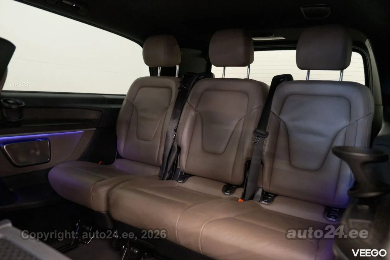 Mercedes-Benz V300 Exclusive Extra Long 4matic 2 174kW