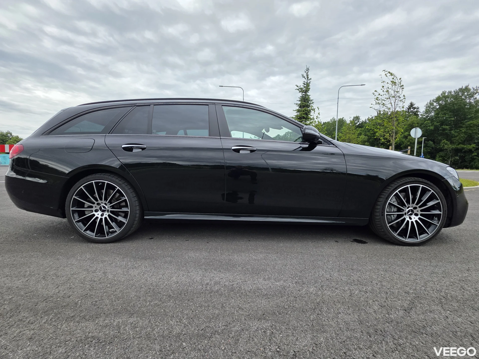 Mercedes-Benz E43 AMG E 43 AMG 4MATIC T-Modell S213 3.0 295kW