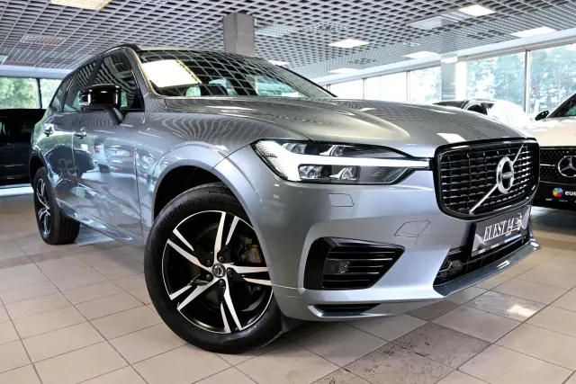 Image of Volvo XC60 AWD R-DESIGN INTELLI SAFE PRO 2 251kW