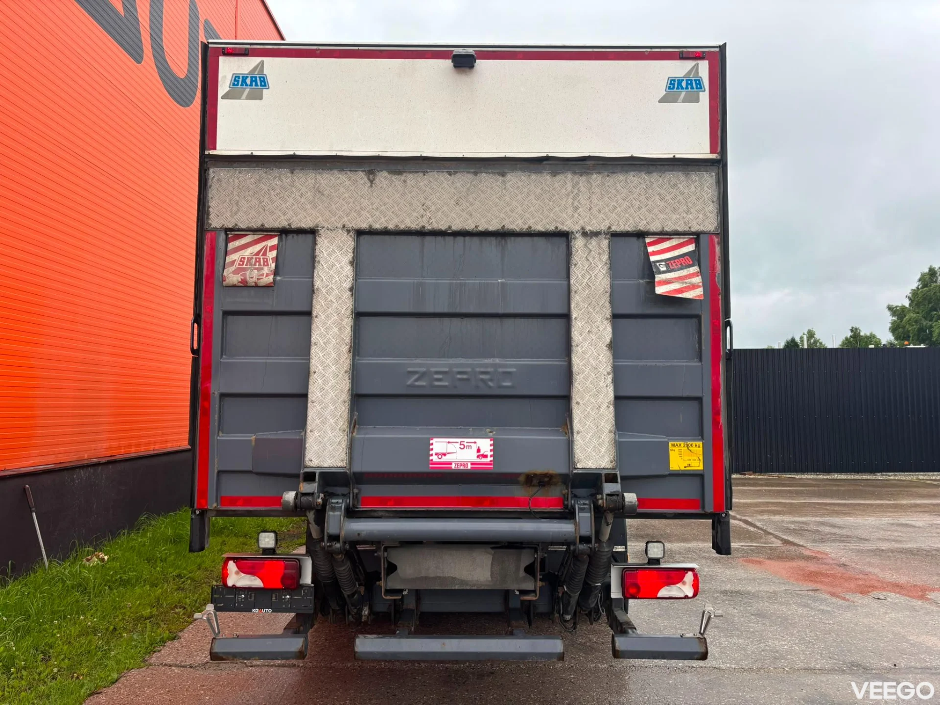 Scania P220 BOX L=7593 mm 220kW