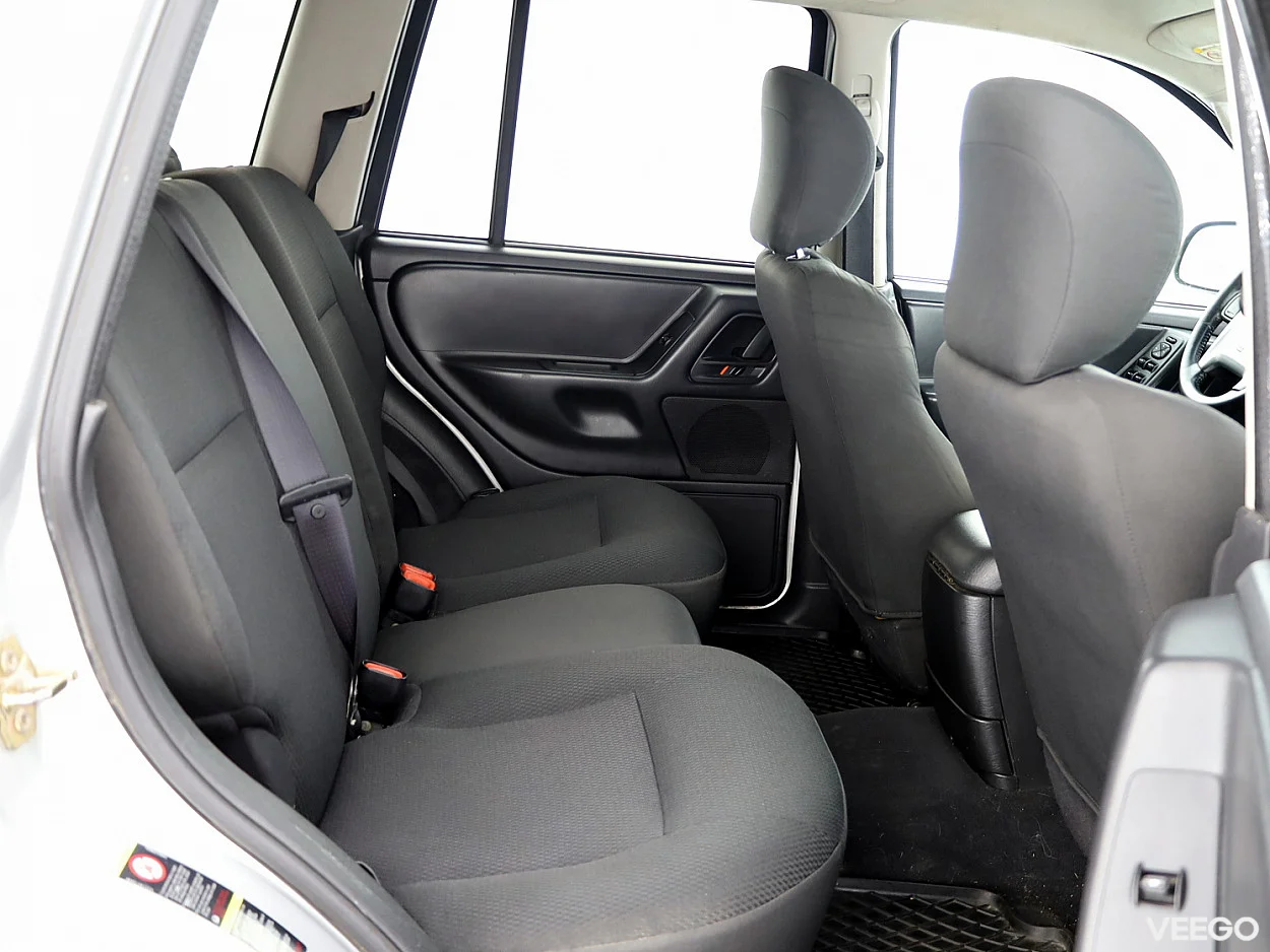 Jeep Grand Cherokee 2.7 121kW