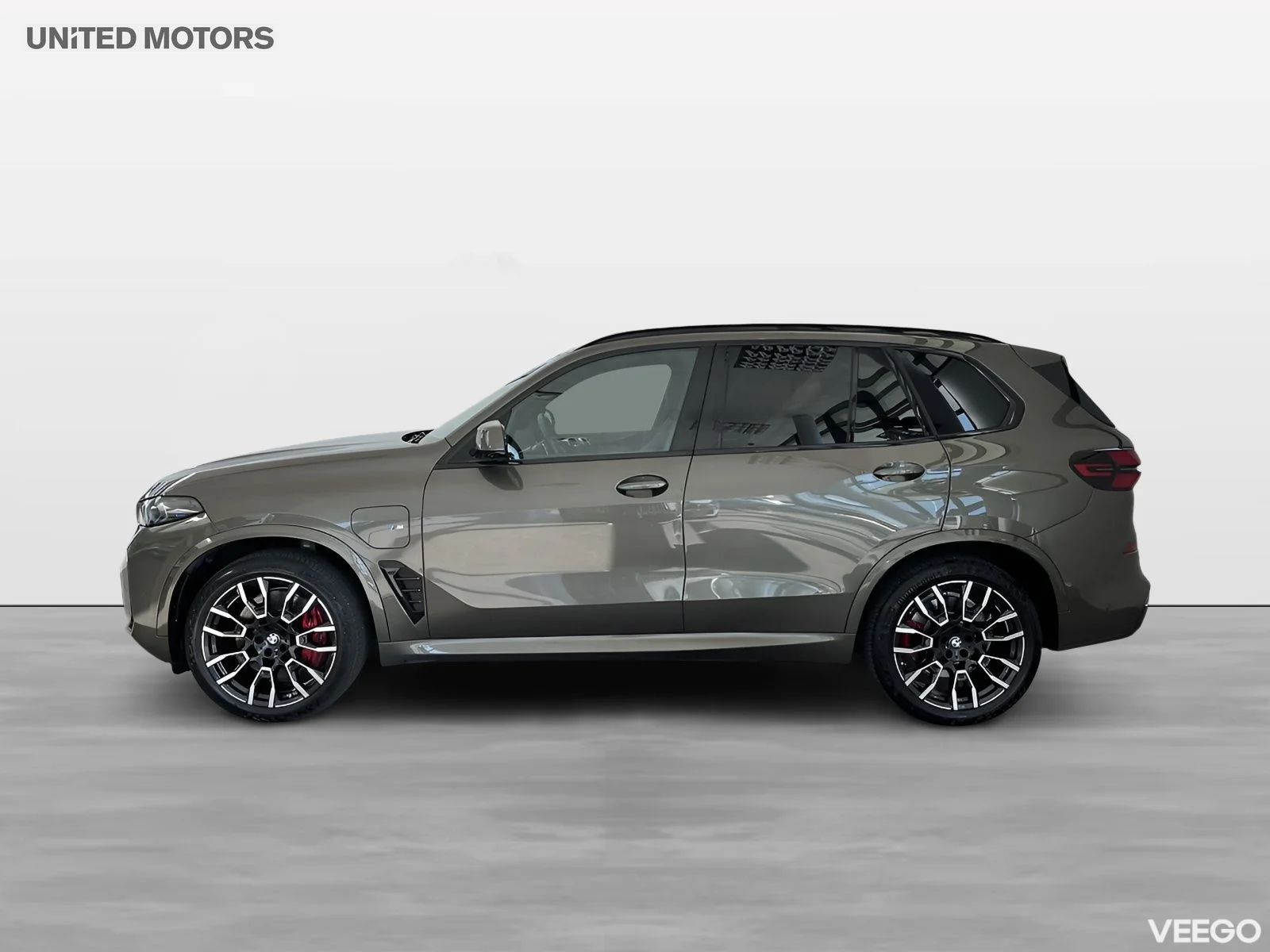 BMW X5 xDrive50e M Sport Pro H/K Panorama Drag Comfort Access 0kW