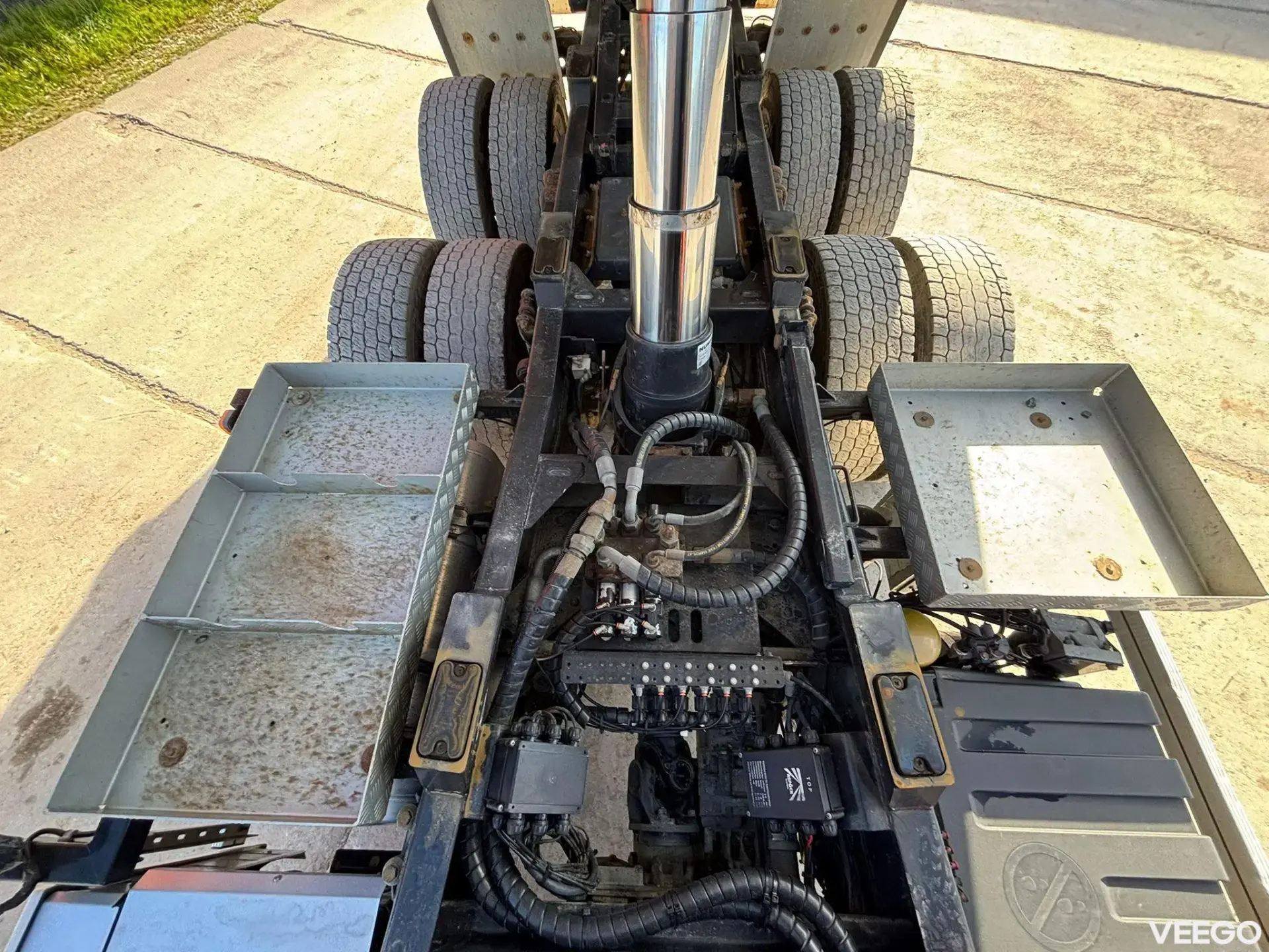 MAN TGX FULL STEEL / INTARDER / BOX L=4667 mm  471kW