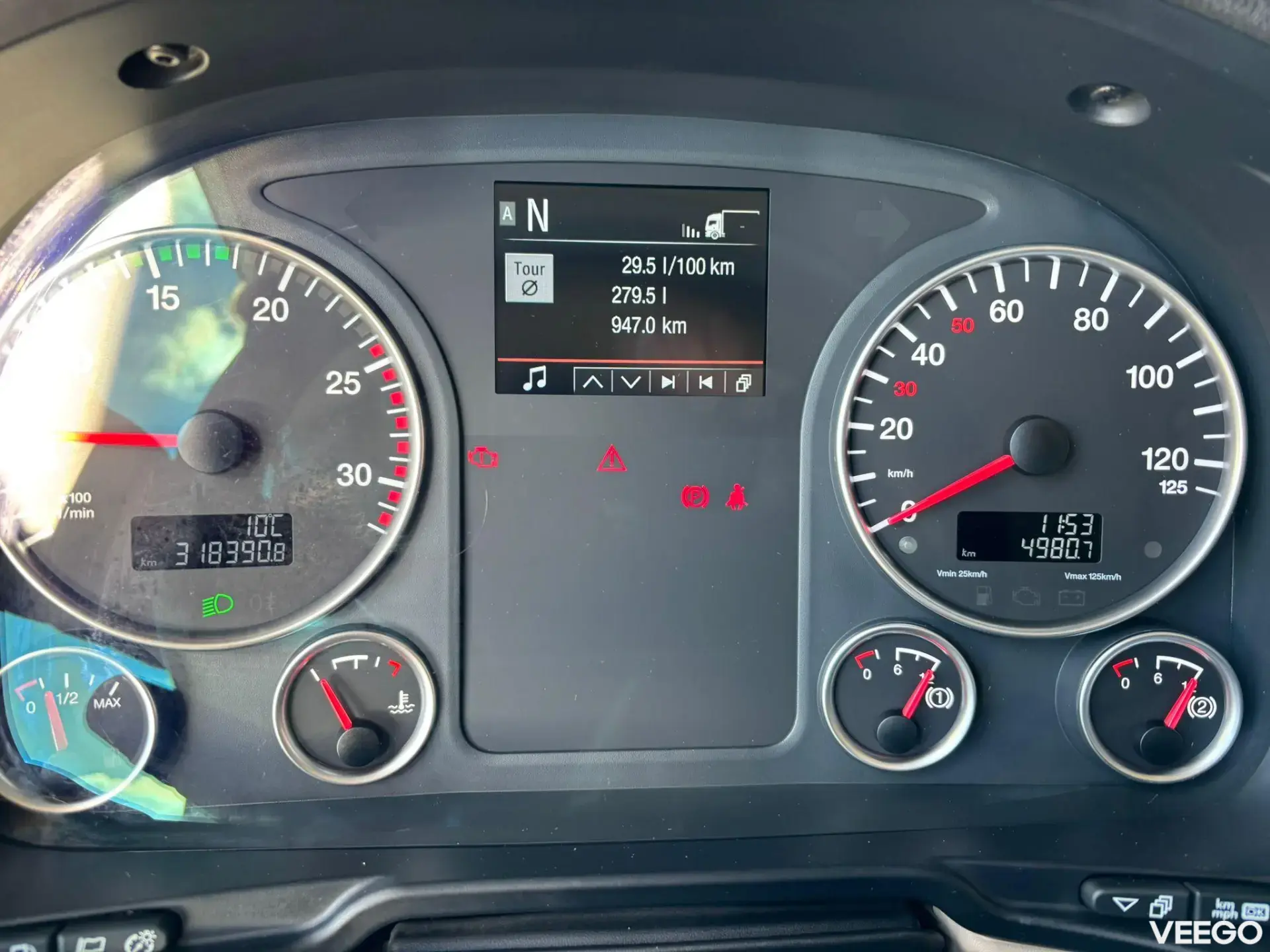 MAN TGX FULL STEEL / INTARDER / BOX L=4667 mm  471kW