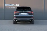 BMW X5 xDrive30d MHEV 3 210kW thumbnail