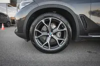 BMW X5 xDrive30d MHEV 3 210kW thumbnail