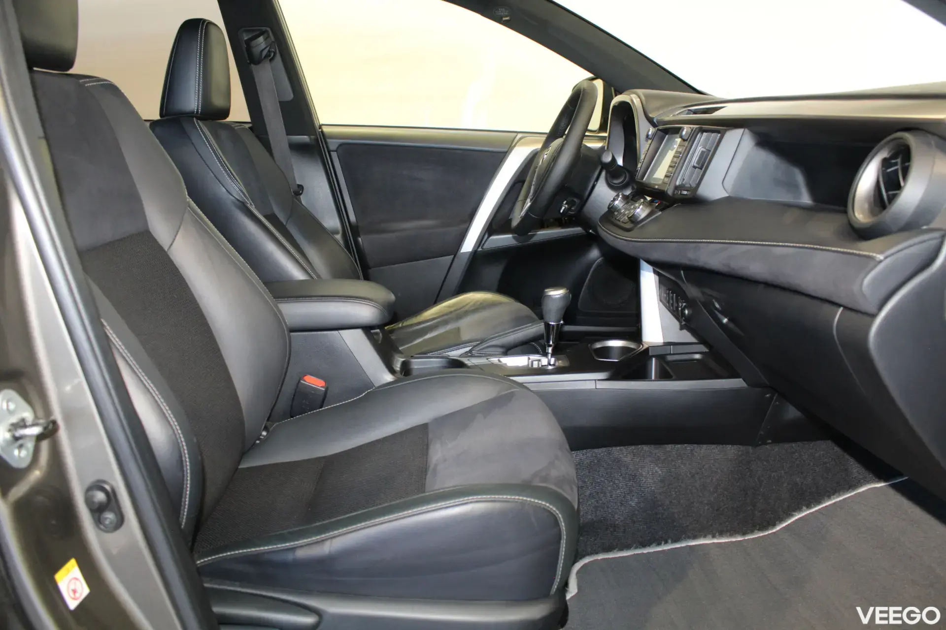 Toyota RAV4 Style 2.5 114kW