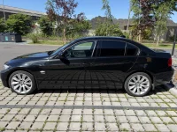 BMW 330 3.0 200kW thumbnail