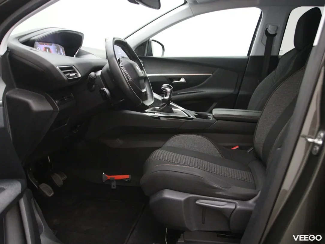 Peugeot 3008 1.2 96kW