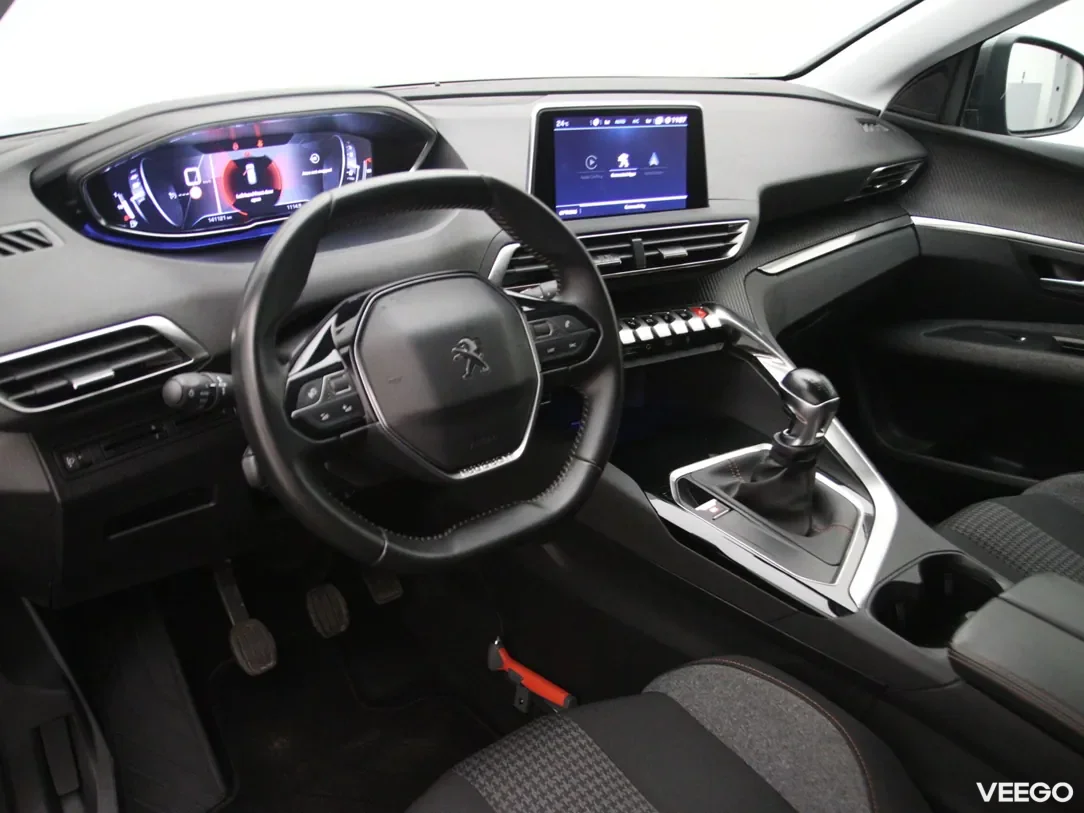 Peugeot 3008 1.2 96kW